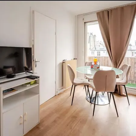 Appartamento In The Center Of Parigi